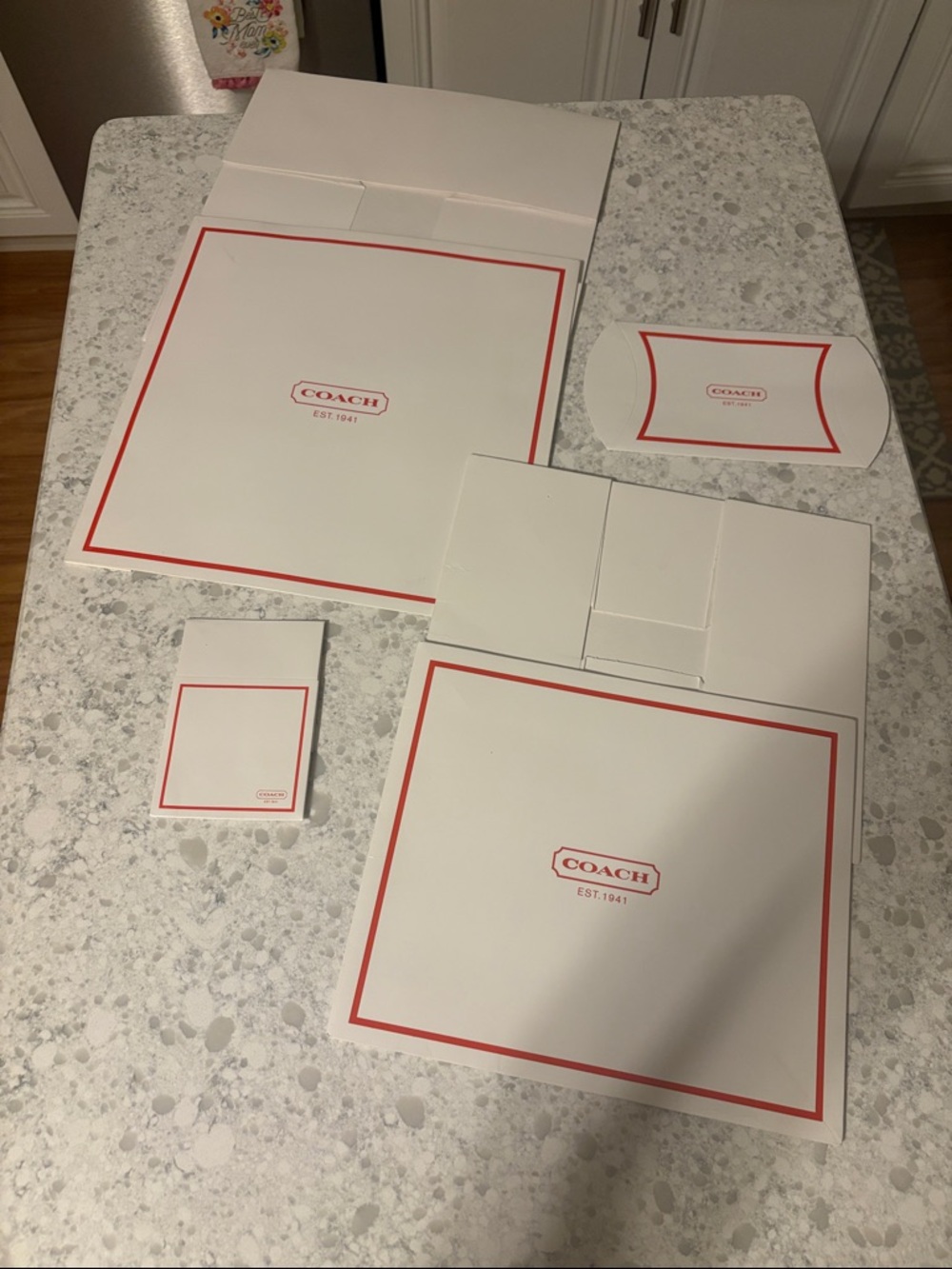 New Lot of 4 COACH gift boxes, various sizes, never used or assembled. - Picture 2 of 13